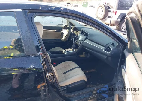 2018 Honda Civic Lx z USA, uszkodzony, nr VIN 2HGFC2F53JH513225